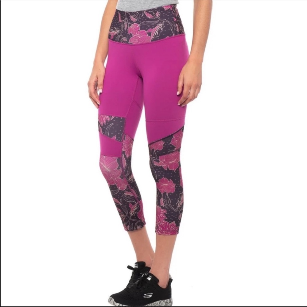 The North Face leggings